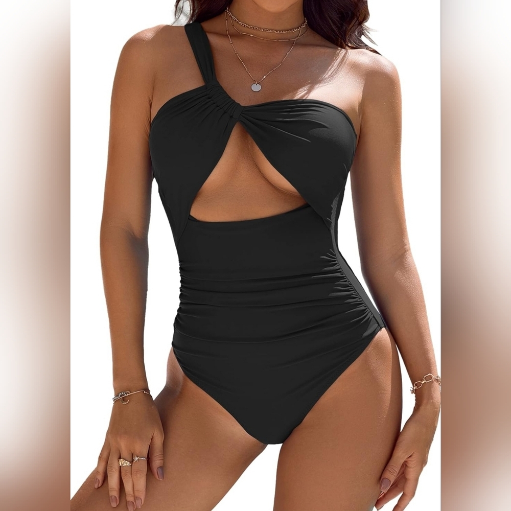 🌻Black Tummy Control One-Shoulder Cutout Swimsuit Size L